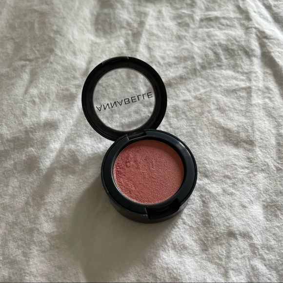 3/$20 🖤 Annabelle Blush - Picture 3 of 6